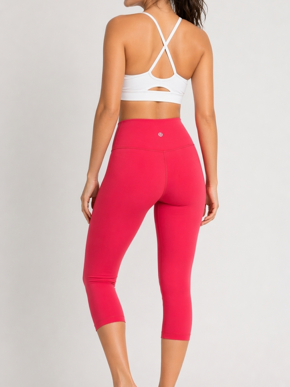 Lululemon Coral Cropped Leggings Size 8 High Rise Yoga Capri